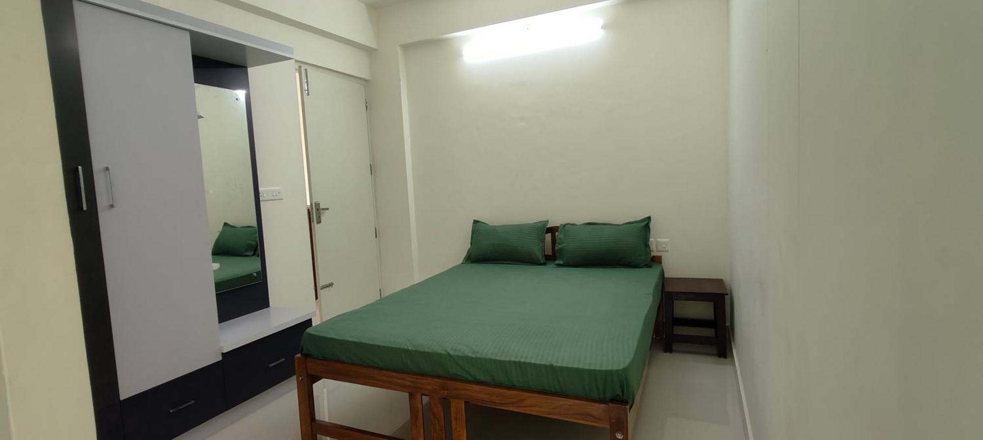 Hobiz Serviced Apartments Chalakuzhy Nr Medical College Trivandrum Thiruvananthapuram Exterior photo